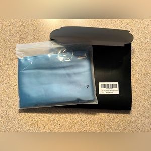 Blue silk pillowcase, NWT